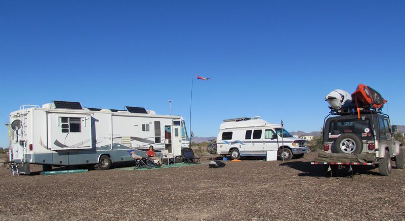 Camped at RoadRunner south of Quartzite AZ